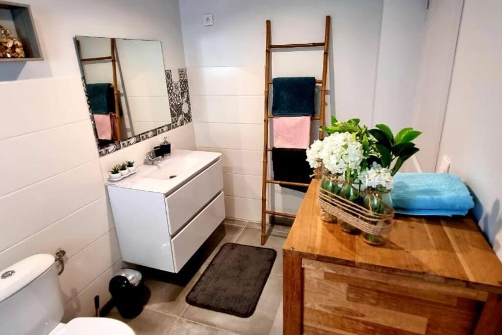 Beau T2 48M2 Tt Confort Calme 2 Adultes 1 Enfant Les Trois-Ilets Zewnętrze zdjęcie